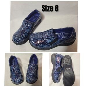 Easy works "Bind" comfort medical field shoes - Size 8